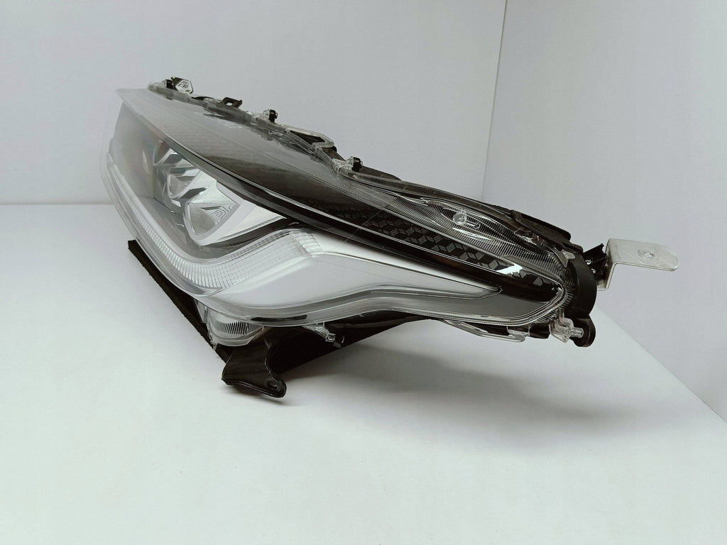 TOYOTA YARIS IV 4 19- SCHEINWERFER LINKS VORNE VOLL-LED KOITO K0-8 EU