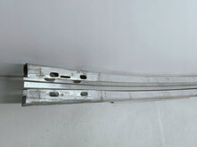 Laden Sie das Bild in den Galerie-Viewer, Toyota Corolla XII E21 18- BELKA WZMOCNIENIE ZDERZAKA PRZÓD 52131-02290