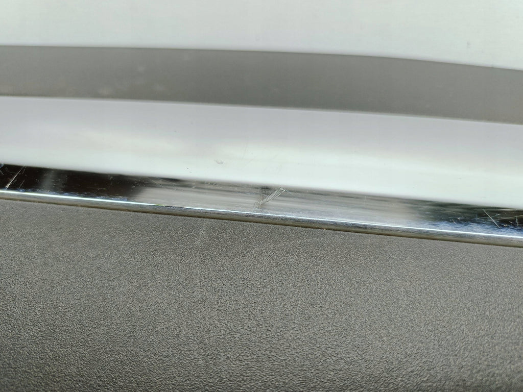 MG HS I 18- TÜRLEISTE HINTEN LINKS 10423726