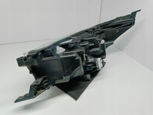 Load image into Gallery viewer, TOYOTA HILUX VIII 8 15-LAMPA REFLEKTOR PRAWY PRZÓD SOCZEWKA LED KOITO 0K-56