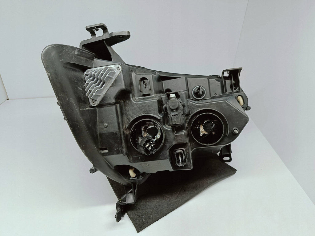 Renault Master III LIFT IV 19- LAMPA LEWA PRZÓD PRZEDNIA 260607867R