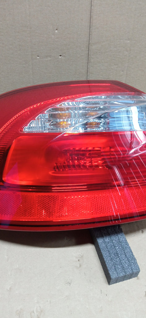 KIA RIO III 3 RÜCKLEUCHTE HINTEN LINKS 92401-1W2 11-17