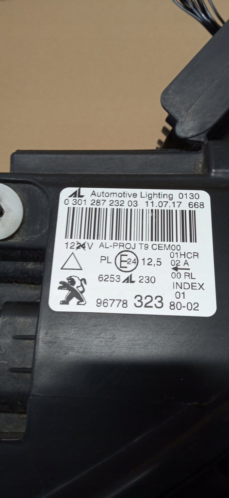 PEUGEOT 308 T9 FULL LED SCHEINWERFER RECHTS VORN RECHTER FRONTSCHEINWERFER 96778323