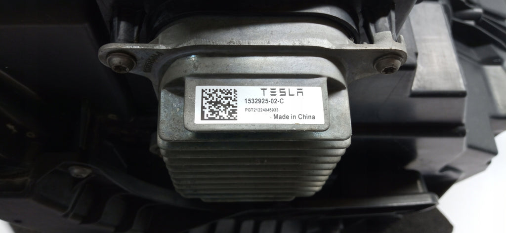 TESLA MODEL 3 Y LIFT 20- LAMPA PRZÓD PRAWA FULL LED EU 1514953-00-C