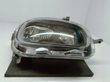 Załaduj zdjęcie do przeglądarki galerii, CITROEN C3 III SX 16- LAMPA PRAWA PRZÓD PRZEDNIA ZWYKŁA 9820059280