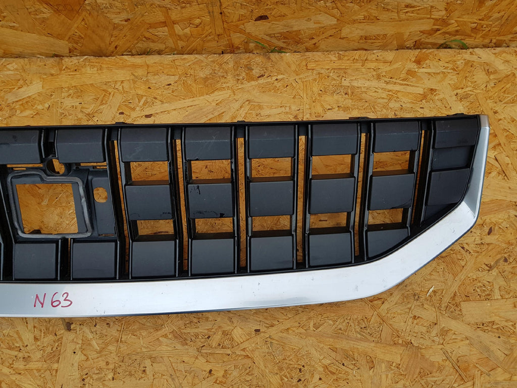 POLESTAR II 2 20- ATRAPA GRILL KRATKA ZDERZAKA PRZÓD KAMERA RADAR 31698060