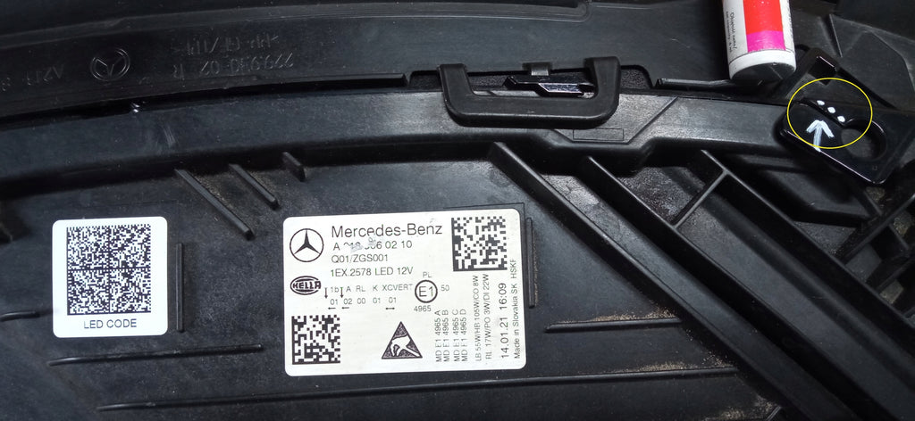 MERCEDES BENZ E-KLASSE W213 FL MULTIBEAM LED SCHEINWERFER RECHTS VORNE A2139060210