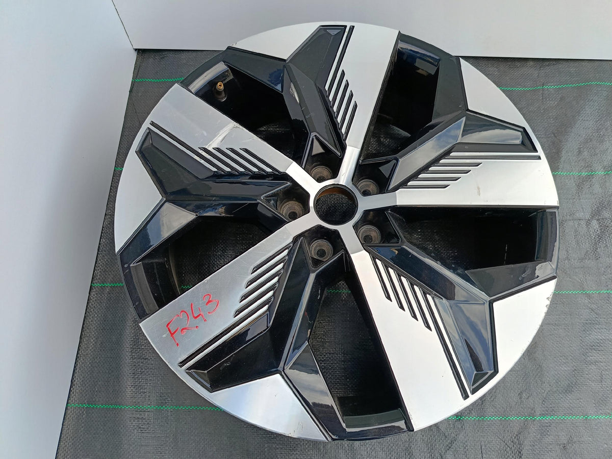 Felge Aluminium Renault Megane IV E-Tech 7.0"x20" 5X114.3 ET34 403001816R — Foto 2 von 16