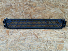 Laden Sie das Bild in den Galerie-Viewer, VOLVO V70 III S80 II 07- KÜHLERGRILL STOSSSTANGE VORNE 30763113