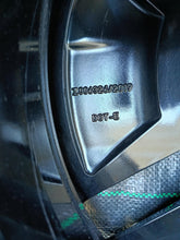 Załaduj zdjęcie do przeglądarki galerii, FELGA ALUMINIOWA POLESTAR VOLVO OE 9.0''x19'' ET53 5x108 32327782