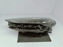 Laden Sie das Bild in den Galerie-Viewer, TESLA MODEL 3 M3 III 17- SCHEINWERFER LINKS VORNE FULL LED EU 1077375-00-C