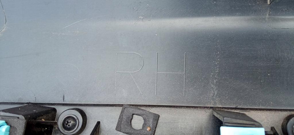 KIA E-SOUL SK3 EV 19- TÜRSCHWELLE SCHWELLENABDECKUNG SCHWELLENLEISTE RECHTS 87754-J2000