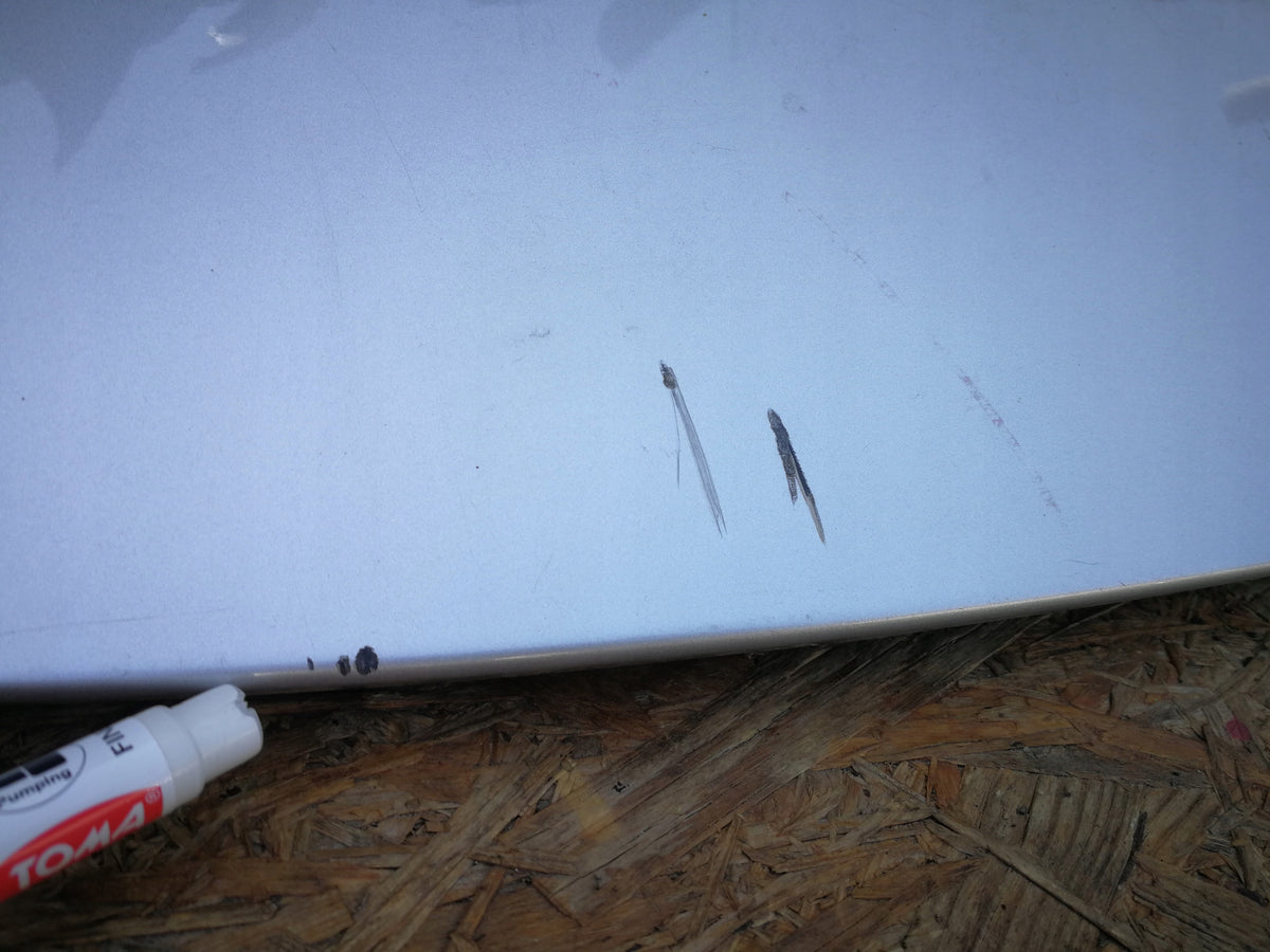 Ford Fiesta MK8 17- Spoiler Winglet Rear Visor Cover Tailgate H1BB-A44210-A — photo 5 of 15