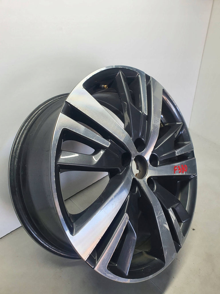 Peugeot 3008 5008 II ALUFELGE 18 ZOLL 7.5x18 ET49 5x108 9809687377