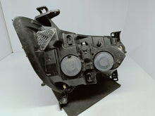 Załaduj zdjęcie do przeglądarki galerii, Renault Master III LIFT IV 19- LAMPA LEWA PRZÓD PRZEDNIA 260607867R