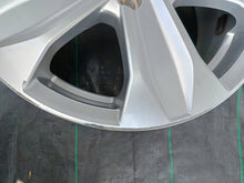 Laden Sie das Bild in den Galerie-Viewer, ALUFELGE DACIA OE 6.5''x16'' ET45 4X100 403009186R