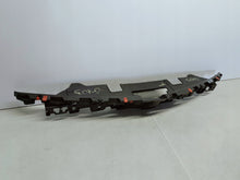 Laden Sie das Bild in den Galerie-Viewer, Opel Insignia A 08- GLEITSTÜCK OBERE STOSSSTANGENVERSTÄRKUNG VORNE 22798560