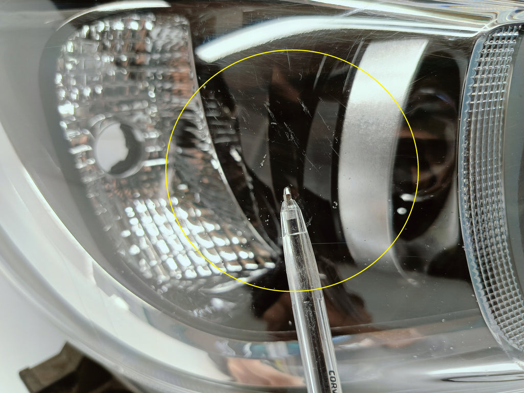 TOYOTA HILUX VIII 8 15- LAMPA REFLEKTOR PRAWY PRZÓD LED KOITO 0K-56