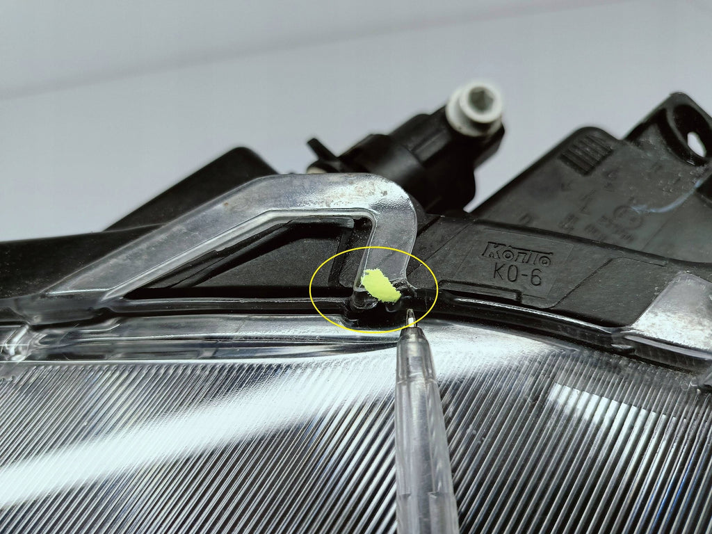 TOYOTA YARIS IV 4 19- SCHEINWERFER LINKS VORNE LINSE KOITO K0-6 EU