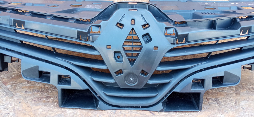 RENAULT CLIO 4 IV LIFT 16- KÜHLERGRIL MITTE GRILL 622562397R