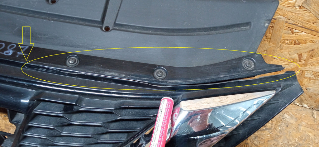 NISSAN QASHQAI II J11 LIFT 17- ATRAPA GRILL ZDERZAKA PRZEDNIEGO 62310HV00A