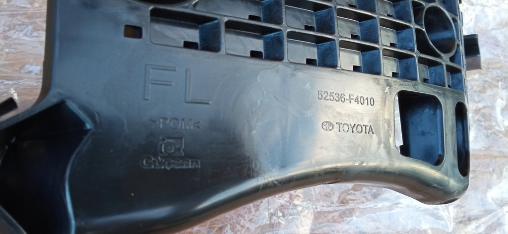 TOYOTA C-HR CHR 16- ŚLIZG MOCOWANIE ZDERZAKA LEWY PRZÓD NOWY 52536-F4010
