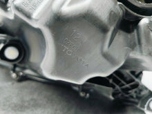 Load image into Gallery viewer, TOYOTA YARIS IV 4 P21 19-LAMPA REFLEKTOR PRAWY PRZÓD SOCZEWKA KOITO K0-6 EU