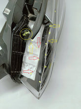Laden Sie das Bild in den Galerie-Viewer, BYD Atto 3 III 22- SCHEINWERFER LINKS VORNE LINKS VOLL-LED EU SC2E-4121010