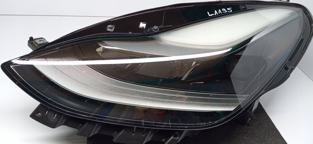 TESLA MODEL 3 Y LIFT 20- LAMPA PRZÓD LEWA FULL LED EU 1514952-00-D