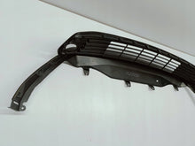 Laden Sie das Bild in den Galerie-Viewer, TOYOTA YARIS CROSS 20- FRONTSPOILER UNTERTEIL STOSSSTANGE 52129-0D080