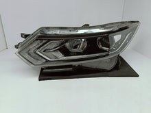 Laden Sie das Bild in den Galerie-Viewer, Nissan Qashqai II J11 LIFT 17- SCHEINWERFER LINKS VORNE LINSE 100-19009