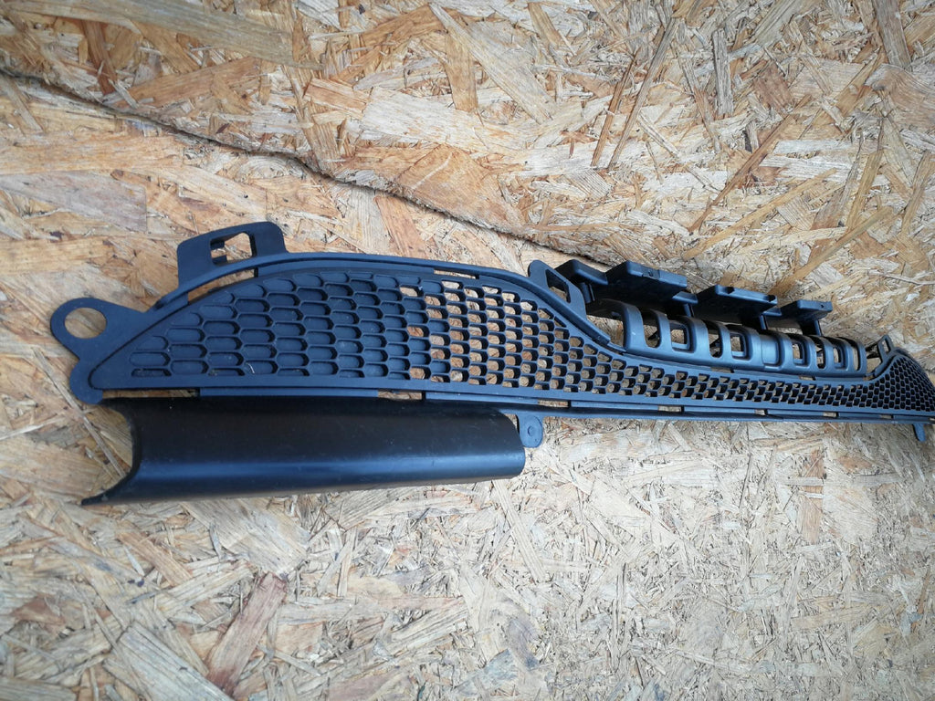 PEUGEOT 208 I 12- ATRAPA GRILL KRATKA DOLNA ZDERZAKA PRZEDNIEGO 9673855677