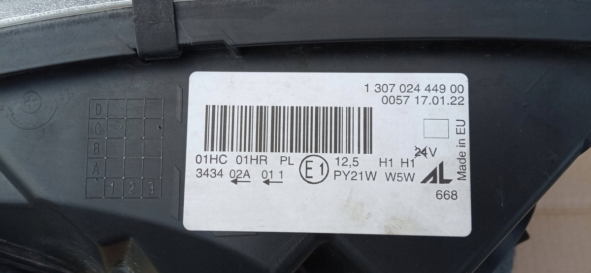 Renault Captur 13- Leuchte Vorne Rechts Scheinwerfer 130702444900 — Foto 15 von 15