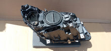 Load image into Gallery viewer, BMW 5 GT F07 09- LAMPA LEWA PRZÓD XENON NIESKRĘTNY+LED EU 7199607