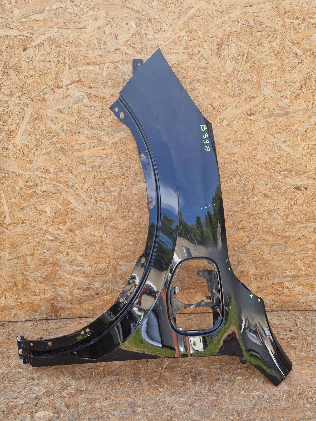 Ford Kuga MK3 III Hybryda 19- Aile Avant Gauche Gauche Avant Plug-In — photo 1 sur 8