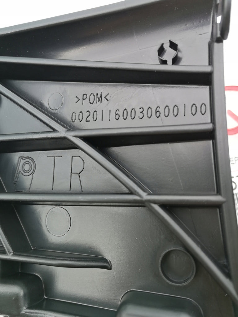 TOYOTA AYGO 05-12 ŚLIZG MOCOWANIE ZDERZAKA TYŁ ORG
