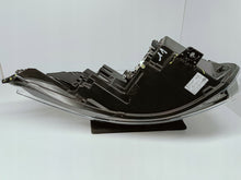 Laden Sie das Bild in den Galerie-Viewer, RENAULT TRAFIC III LIFT 4 21- RECHTER SCHEINWERFER LED PURE VISION 260102899R