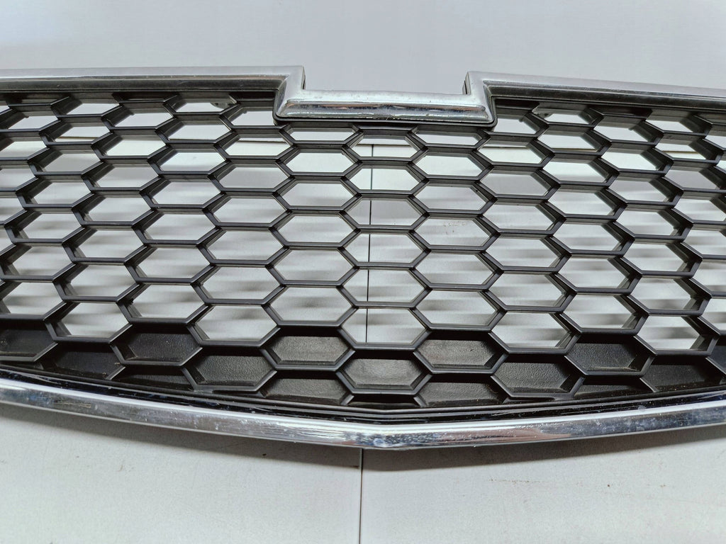 Chevrolet Cruze 2009- KÜHLERGRILL STOSSFÄNGER VORNE 96832937