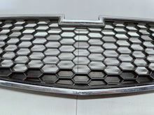 Laden Sie das Bild in den Galerie-Viewer, Chevrolet Cruze 2009- KÜHLERGRILL STOSSFÄNGER VORNE 96832937