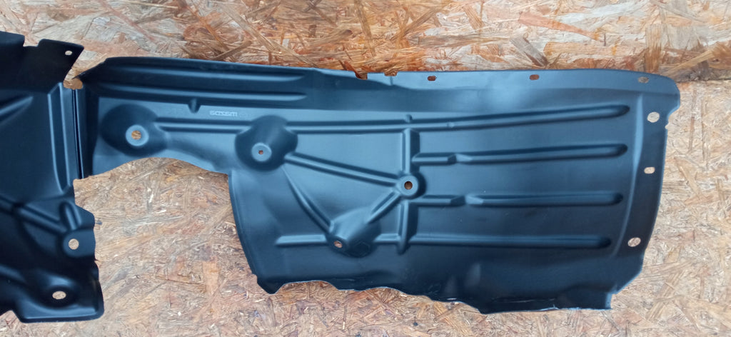 MAZDA 2 LIFT DJ DL 20- RADHAUSSCHALE RECHTS VORNE NEU D43N-56-131