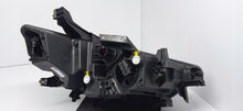 Laden Sie das Bild in den Galerie-Viewer, CUPRA BORN 10F 21- SCHEINWERFER LINKS VORNE FULL LED 10F941007K