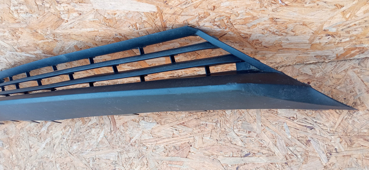 Opel Insignia B 17- Grille Grille Lower Grille Front Bumper 13491183 — photo 4 of 10