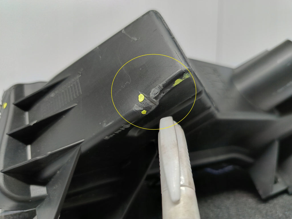TESLA MODEL Y MY 20-HALOGEN TAGFAHRLICHT RECHTS NEBELSCHEINWERFER LED 1507933-00-C