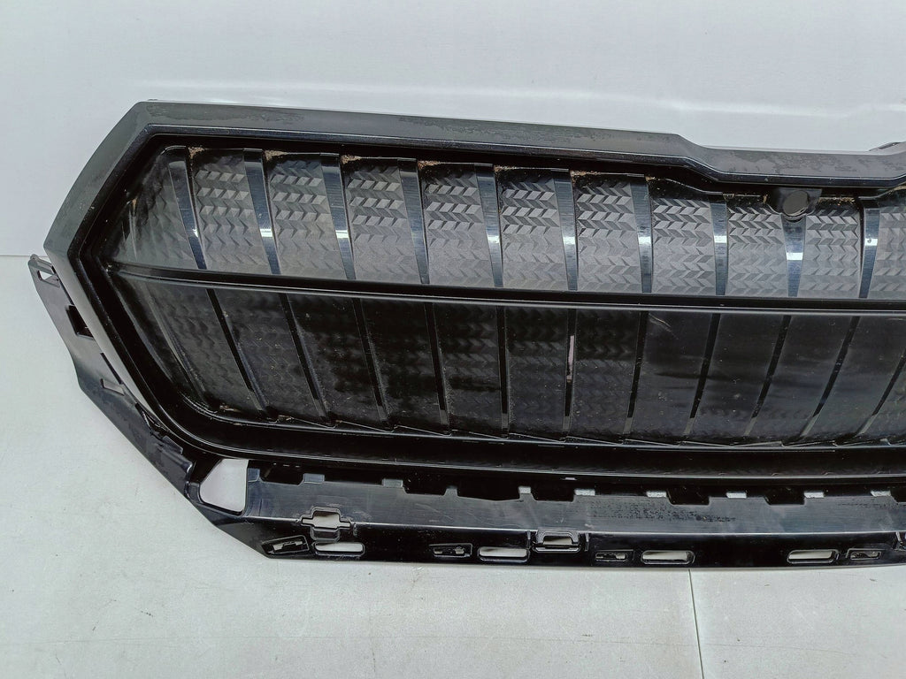 Skoda Enyaq iV 5LA 20- ATRAPA GRILL MASKOWNICA ZDERZAKA PRZÓD 5LA853653