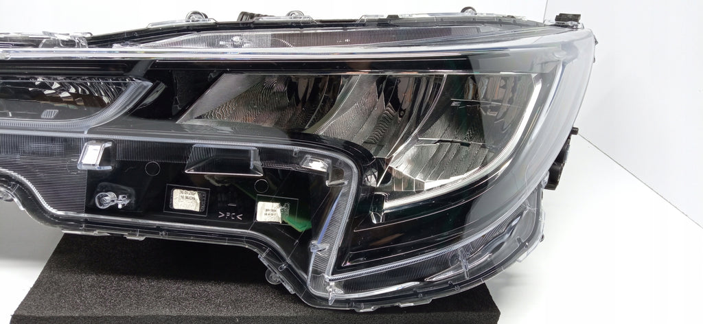TOYOTA COROLLA XII E21 18- LAMPA REFLEKTOR LEWY PRZÓD FULL LED 81150-02S60