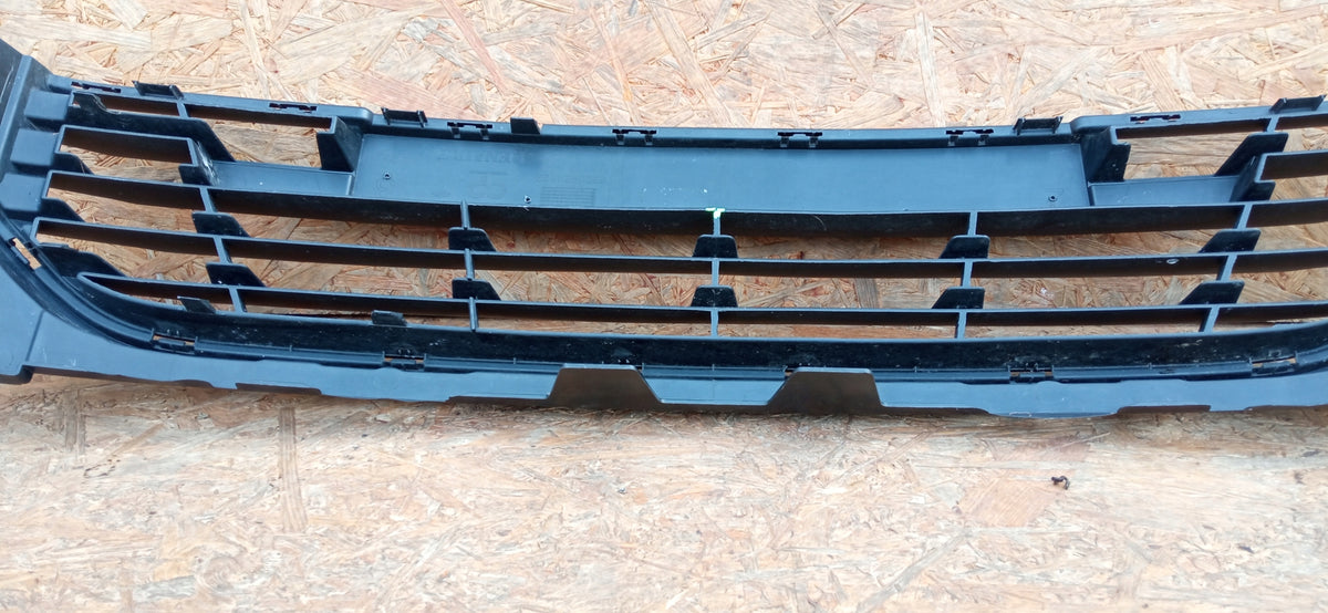 Renault Clio 4 IV Lift 16- Kühlergrill Gitter Mittlere Grill 622542412R — Foto 9 von 12
