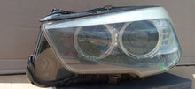 Load image into Gallery viewer, BMW 5 GT F07 09- LAMPA LEWA PRZÓD XENON NIESKRĘTNY+LED EU 7199607
