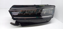 Załaduj zdjęcie do przeglądarki galerii, SKODA OCTAVIA IV 4 20- LAMPA LEWA PRZÓD PRZEDNIA FULL LED 5E4941015