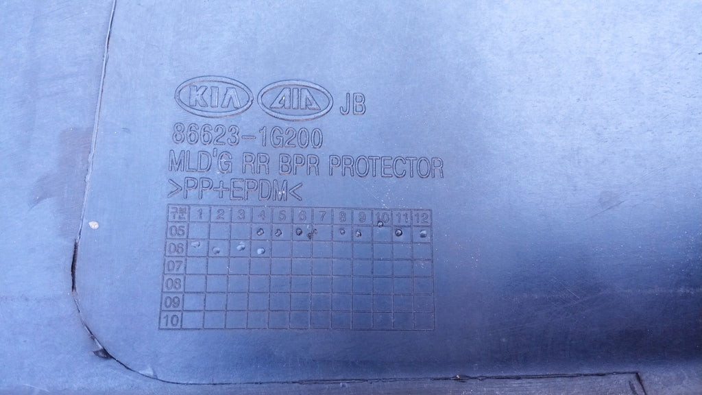 KIA RIO II 05- DOKŁADKA NAKŁADKA GÓRNA LISTWA ZDERZAKA TYŁ 86623-1G200