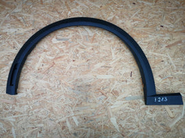 FORD MUSTANG MACH E KOTFLÜGELLEISTE VORNE LINKS
